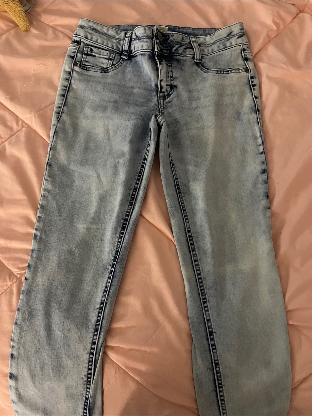 Mudd girls Skinny Jeans in Light Blue Wash